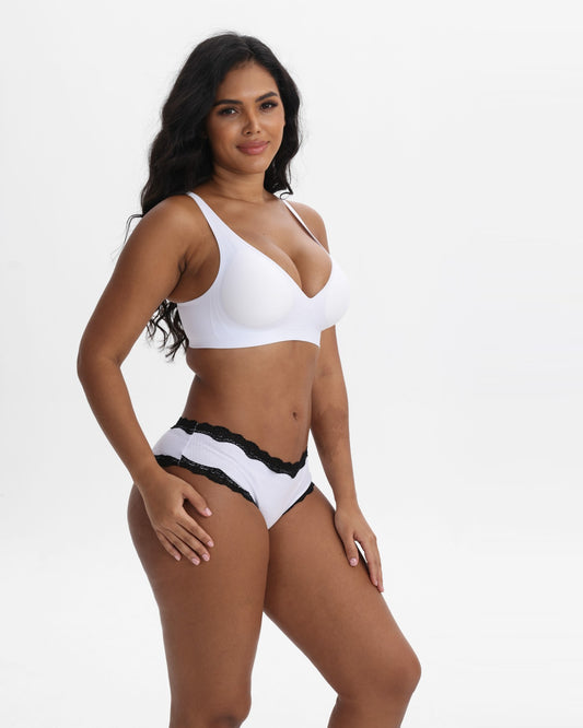 Women's 95% Cotton Cheeky Panties with Contrast Lace Trim, Pack of 3
