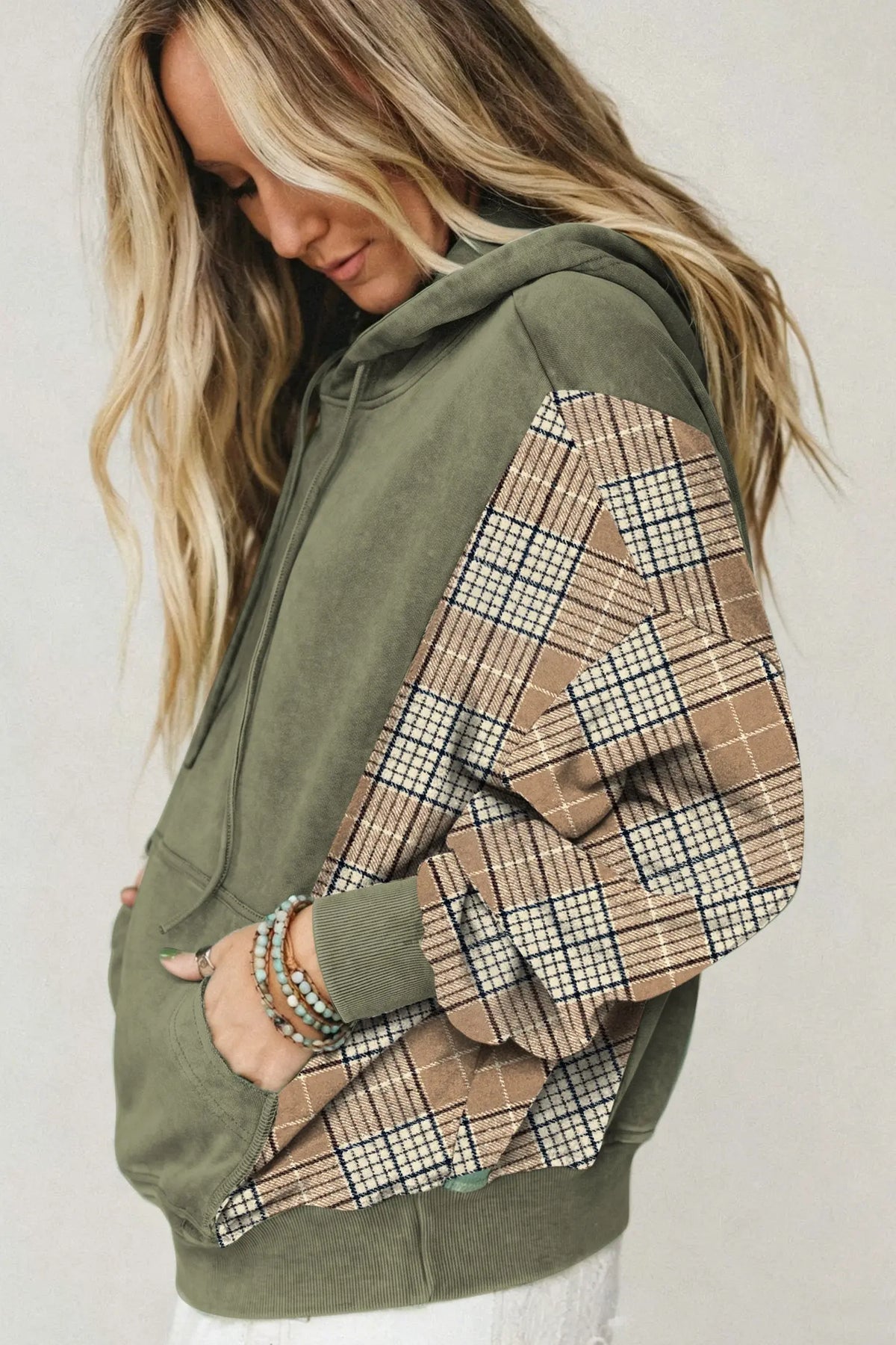 Plaid sleeve drawstring pocket hooded sweatshirt moss green side view · nz-alt-v1
