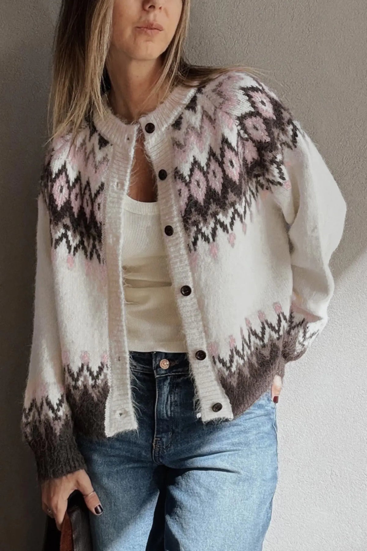 White Geometric Pattern Brushed Knit Button Cardigan model front view · nz-alt-v1