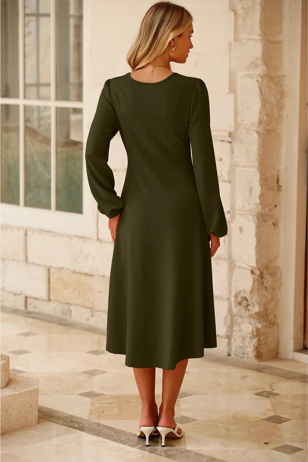Jungle Green Solid Color Ruched Detail Long Sleeve Midi Dress