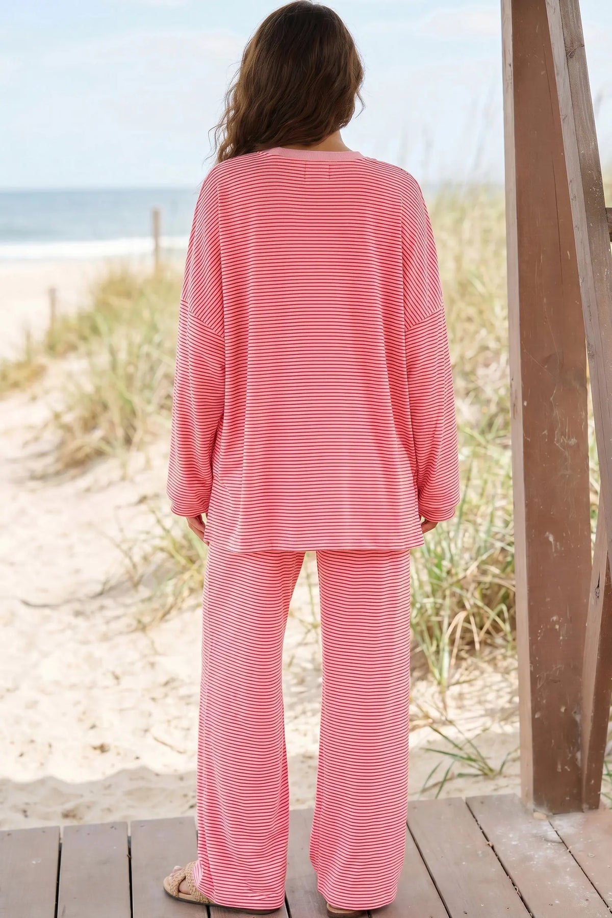 Stripe contrast trim round neck oversize top and pant set pink model back view · nz-alt-v1
