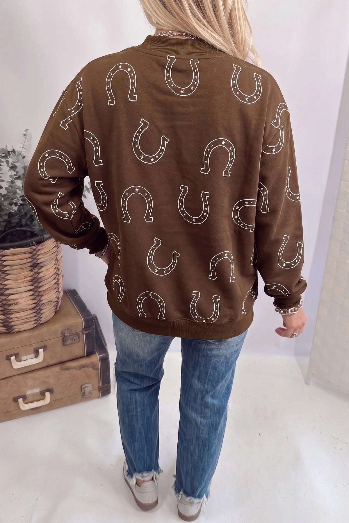 Western Horseshoe Print Mock Neck Casual Pullover Sweatshirt