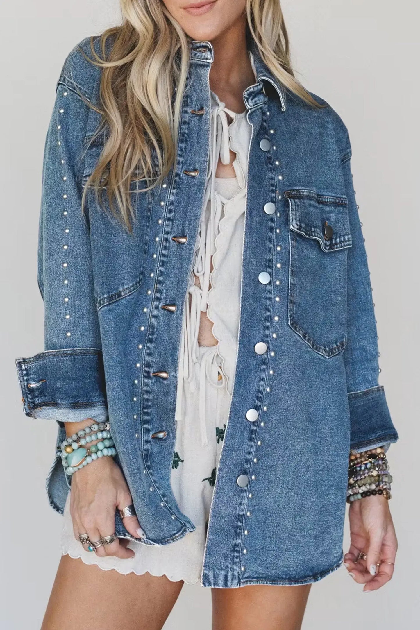 Sail Blue Rivet Embellished Western Style Regular Fit Long Sleeve Denim Jacket