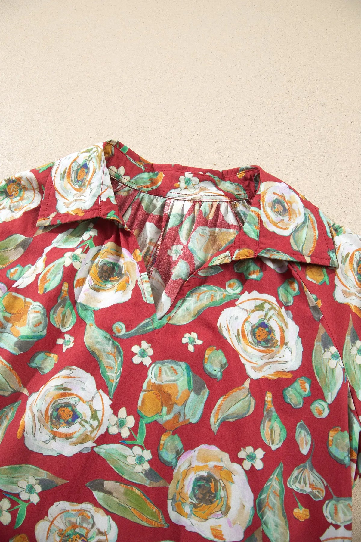 Red floral print half sleeve short shift dress detail view · nz-alt-v1