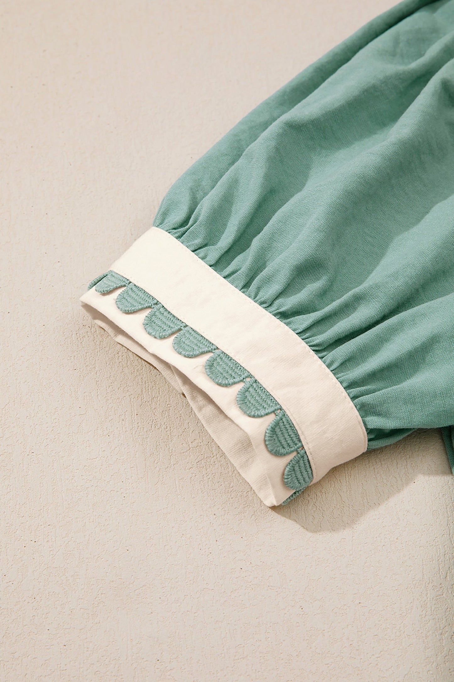 Canton Scallop Color Block Trim Puff Sleeve Mini Dress - Casual Dresses