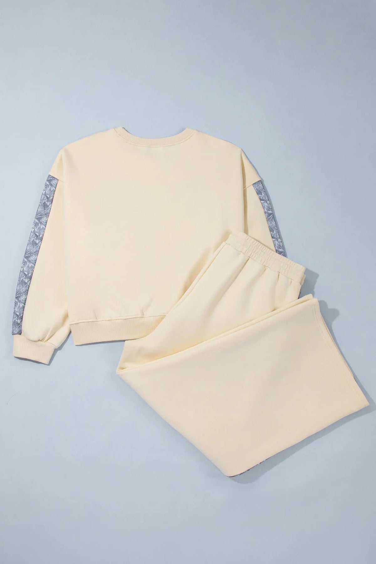 Parchment HOWDY Letter Print Plus Size Set back flat lay view · nz-alt-v1