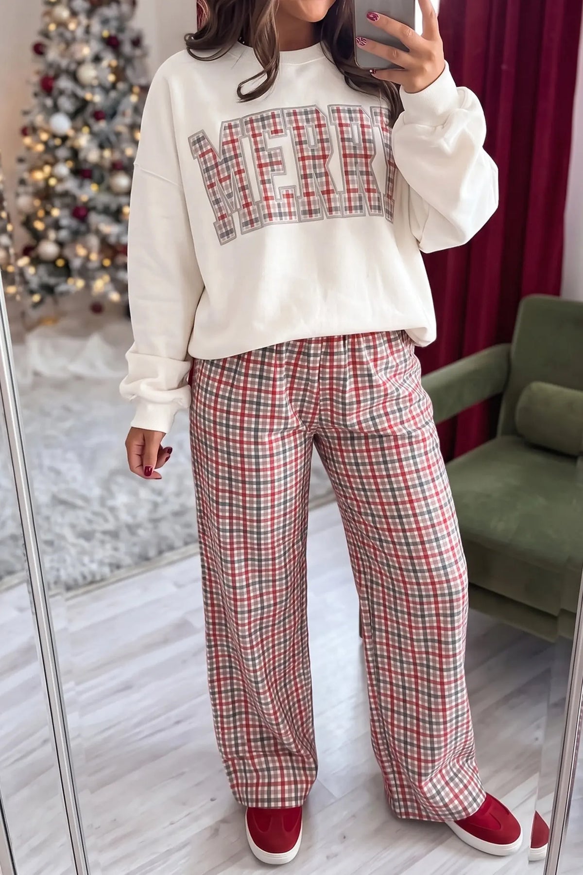 Multicolour festive plaid drawstring elastic waist pants model front view · nz-alt-v1