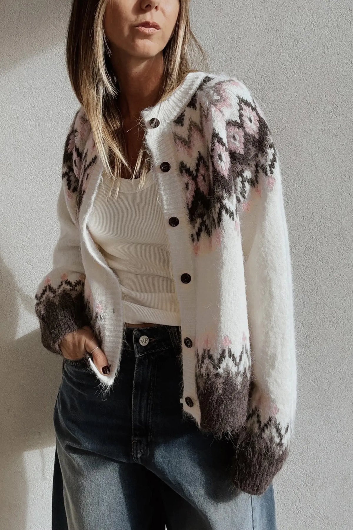 White Geometric Pattern Brushed Knit Button Cardigan model front view · nz-alt-v1