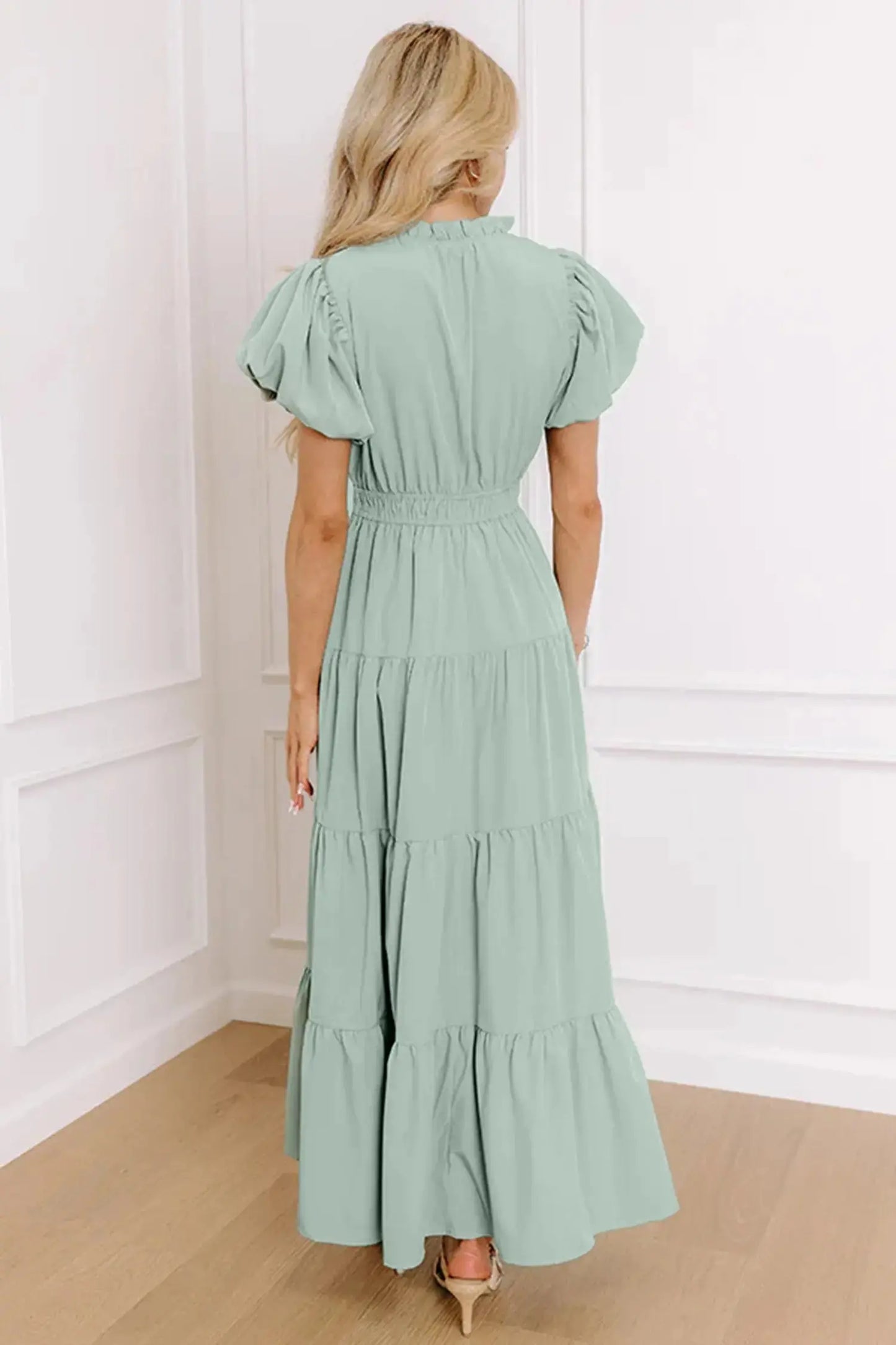 Bright Green Solid Color V Neck Short Puff Sleeve High Waist Tiered Maxi Dress - Casual Dresses