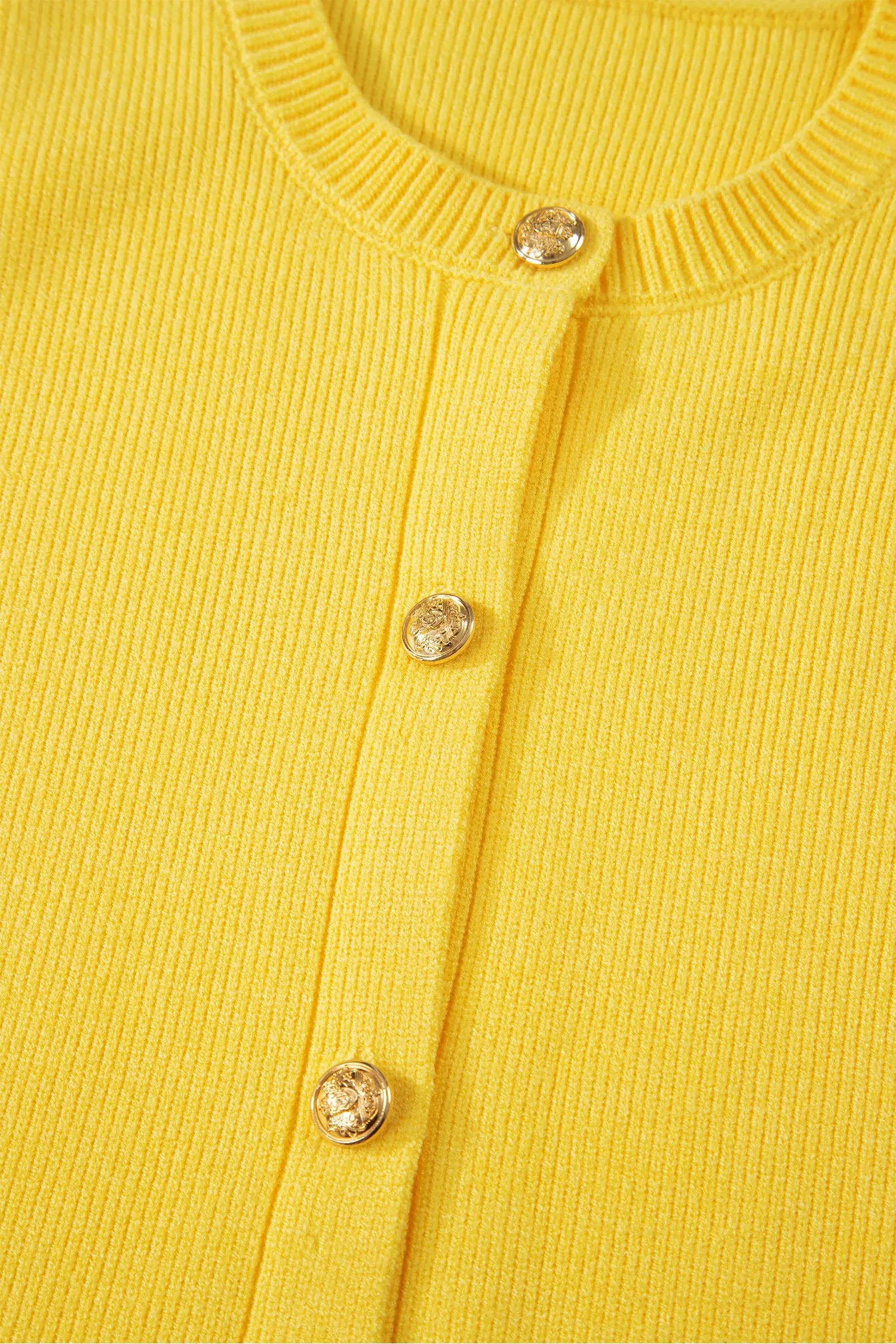White Solid Color Sleeveless Knit Button Pocketed Sweater Nataliz