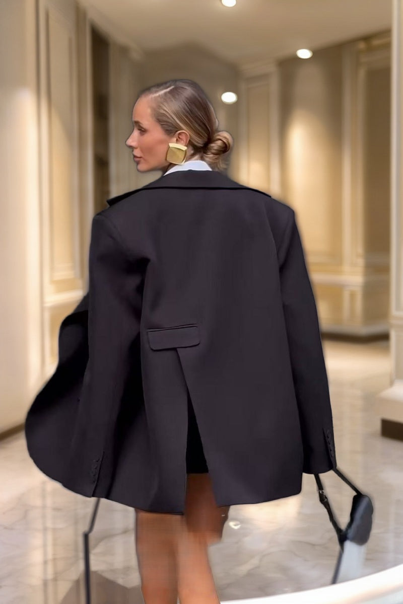 Oversized Longline Blazer with Notch Lapels model back view · nz-bg-v1