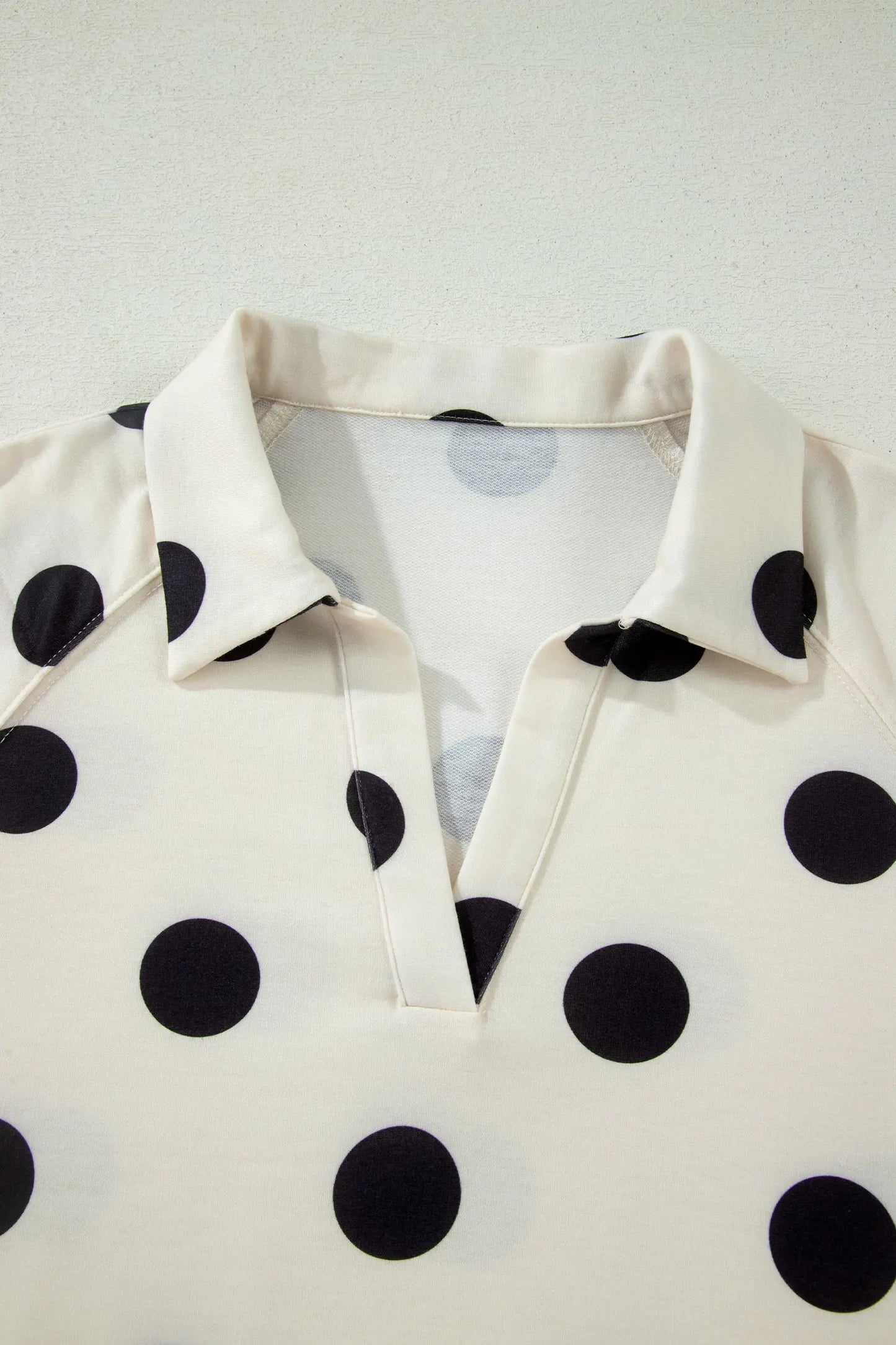 Beige Polka Dot Print V Neck Tee Short Set Nataliz