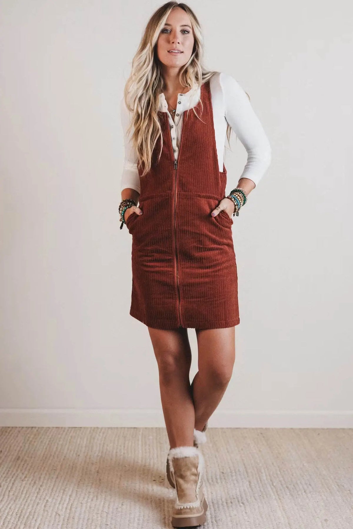 Clay Ribbed Corduroy Zip-Up Sleeveless Pocket Sheath Dress model front view · nz-alt-v1