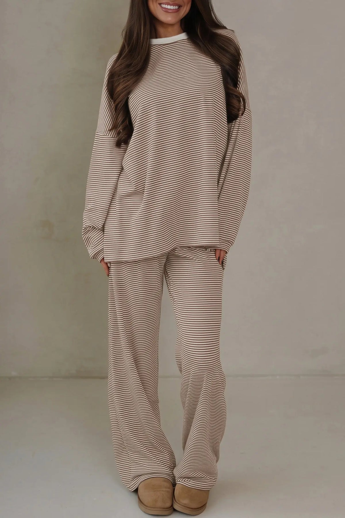 Stripe contrast trim round neck oversize top and pant set beige model front view · nz-alt-v1