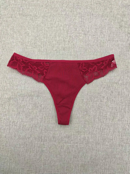 Pack of 3 stretch thong with lace combination 95% cotton
