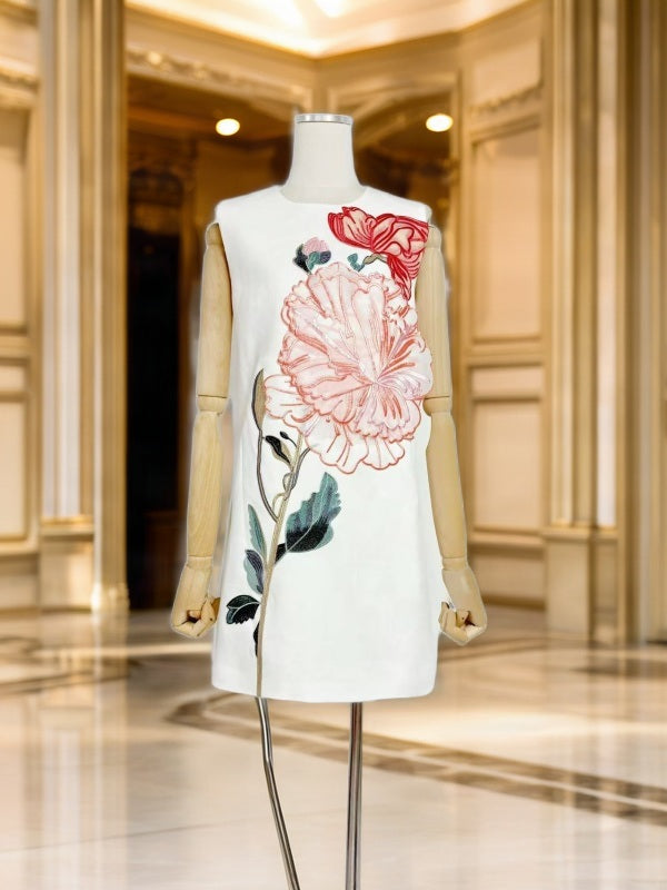 Sleeveless Floral Statement Mini Shift Dress mannequin view · nz-bg-v1