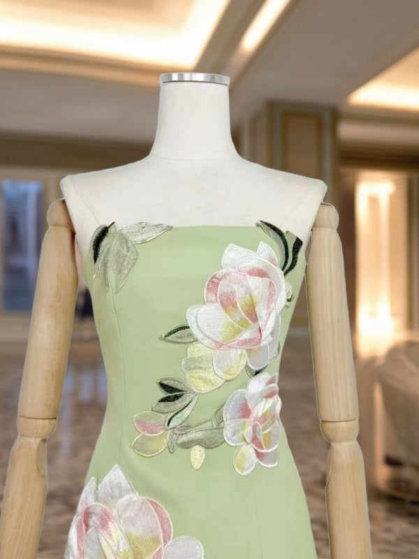 Strapless Mini Dress with Floral Appliqué in Soft Lime mannequin view · nz-bg-v1