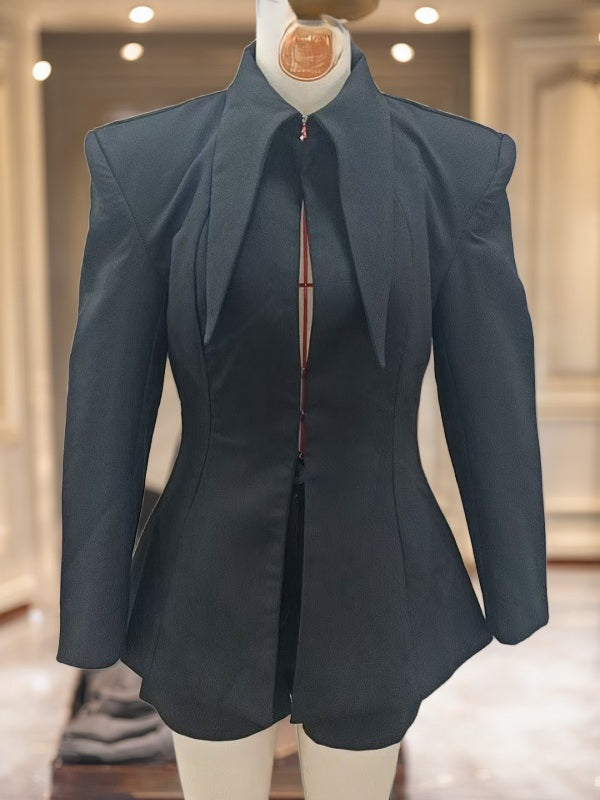 Structured Shoulder Blazer and Tailored Shorts Set mannequin view · nz-bg-v1