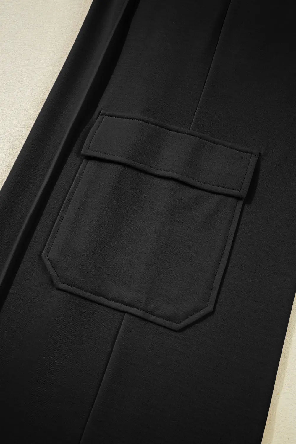 Black Solid Color Drawstring Elastic Waist Cargo Patch Pocket Active Pants