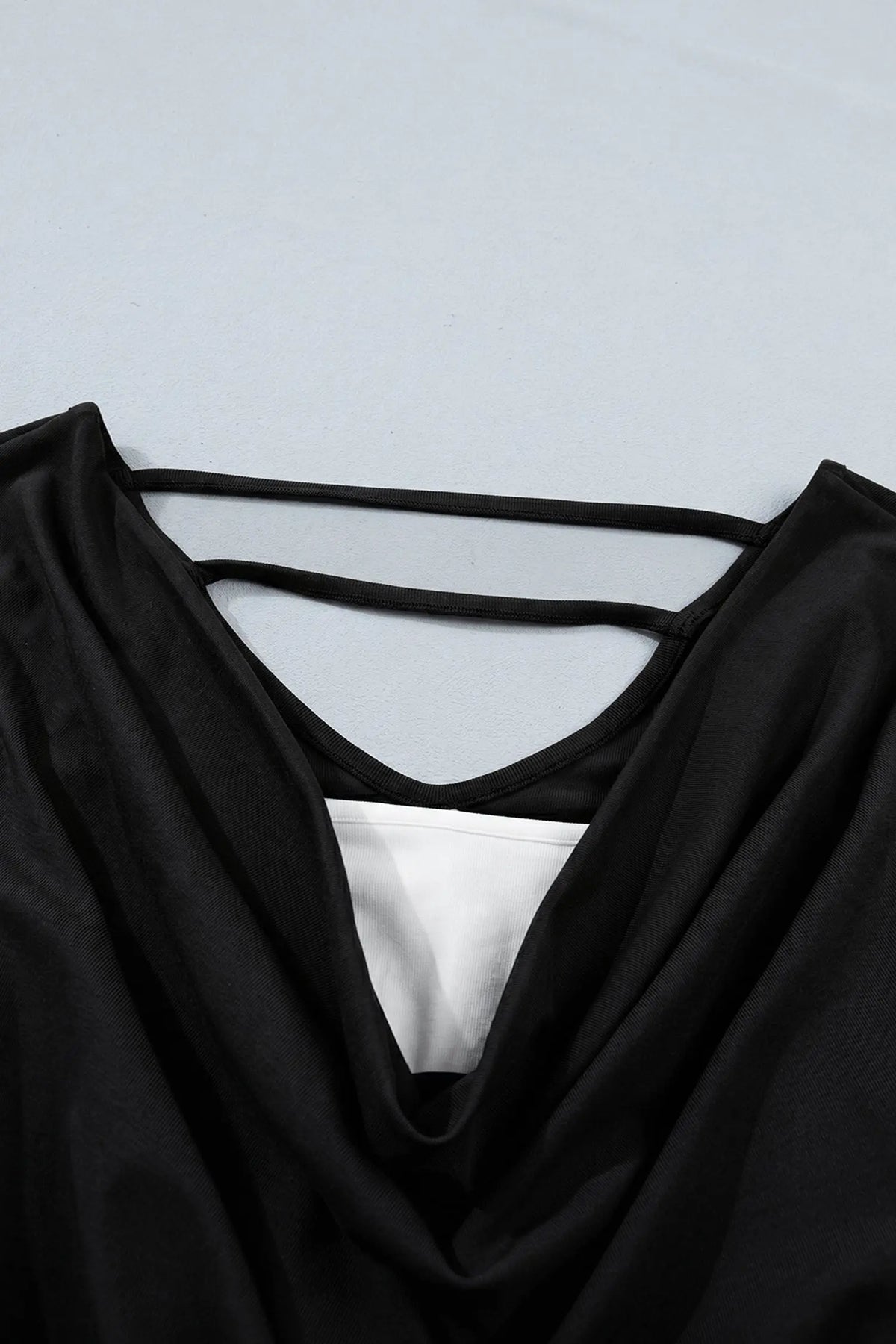 Black Color Block Drape V Neck Pleated Long Sleeve Top
