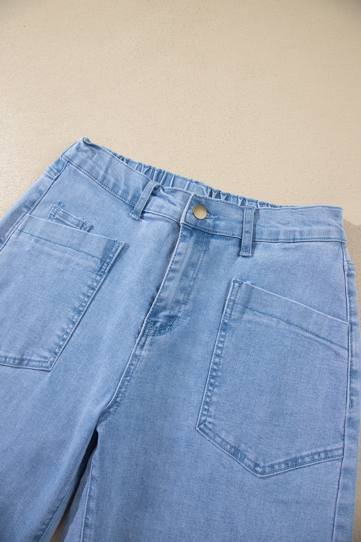Solid Color Square Patch Pocket Ankle-length Barrel Jeans