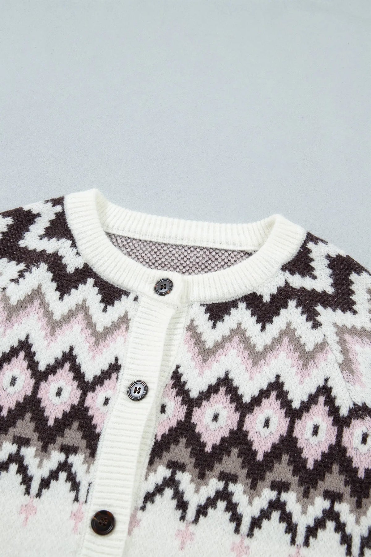 White Geometric Pattern Brushed Knit Button Cardigan detail view · nz-alt-v1