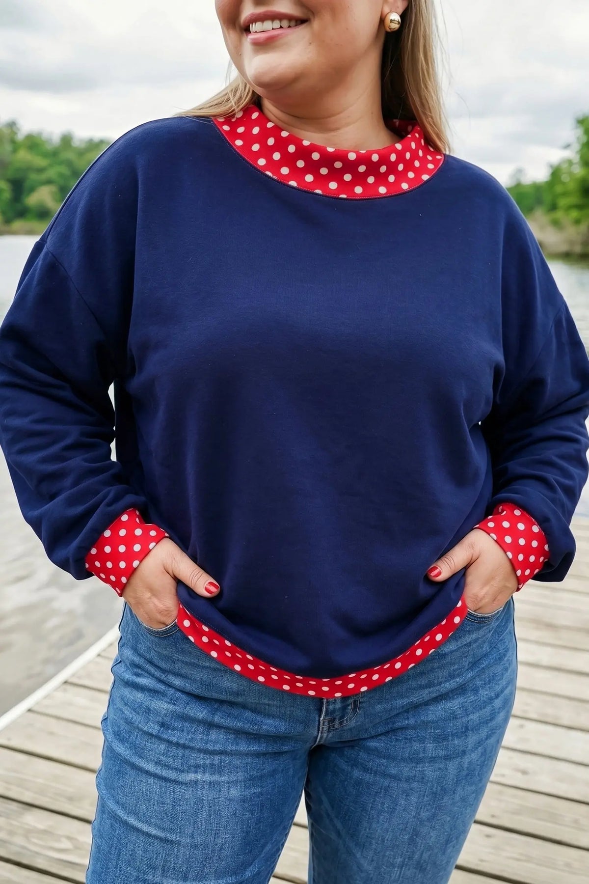 Polka dot patchwork round neck plus size sweatshirt dirty blue model front view · nz-alt-v1