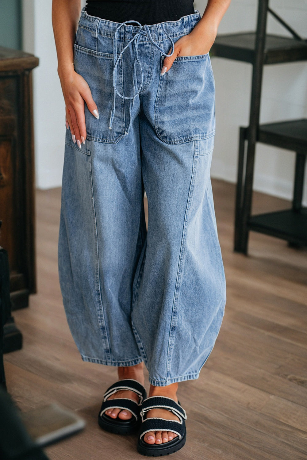 Myosotis Large Patch Pocket Drawstring Paperbag Waist Barrel Jeans