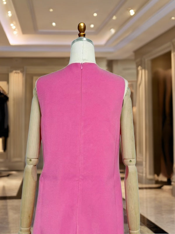 Sleeveless Floral Statement Mini Shift Dress mannequin view · nz-bg-v1