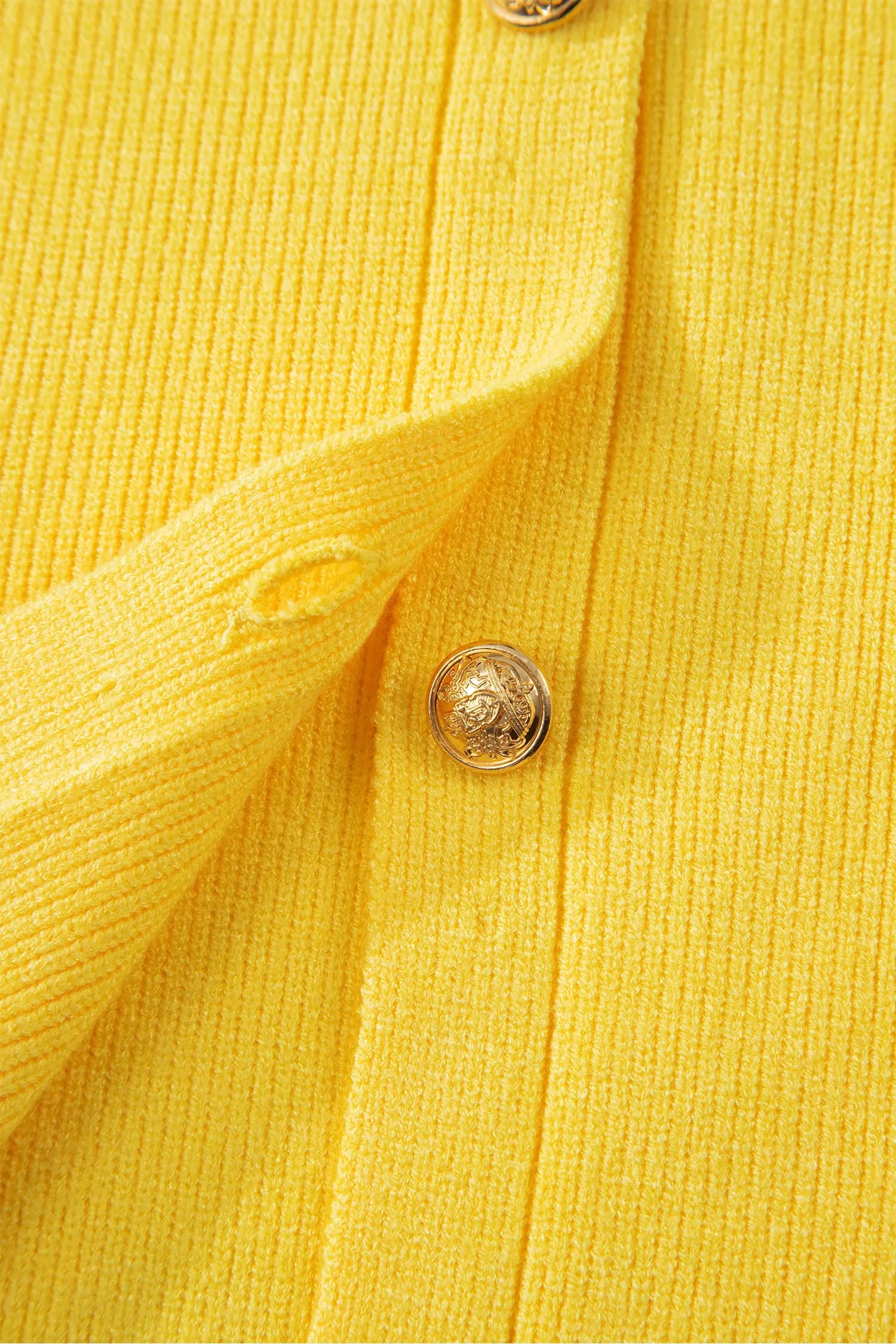 White Solid Color Sleeveless Knit Button Pocketed Sweater Nataliz