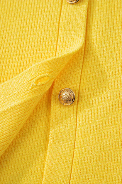 White Solid Color Sleeveless Knit Button Pocketed Sweater Nataliz