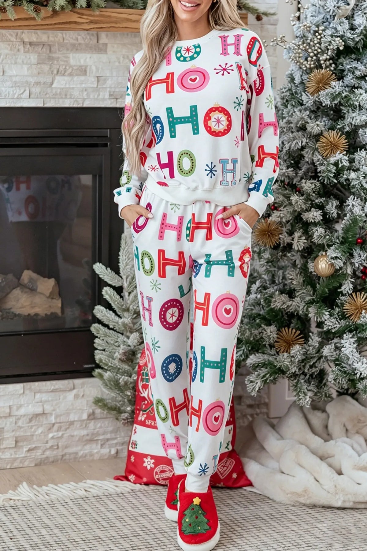 Multicolour Ho Ho Ho Print Long Sleeve Lounge Set model front view · nz-alt-v1