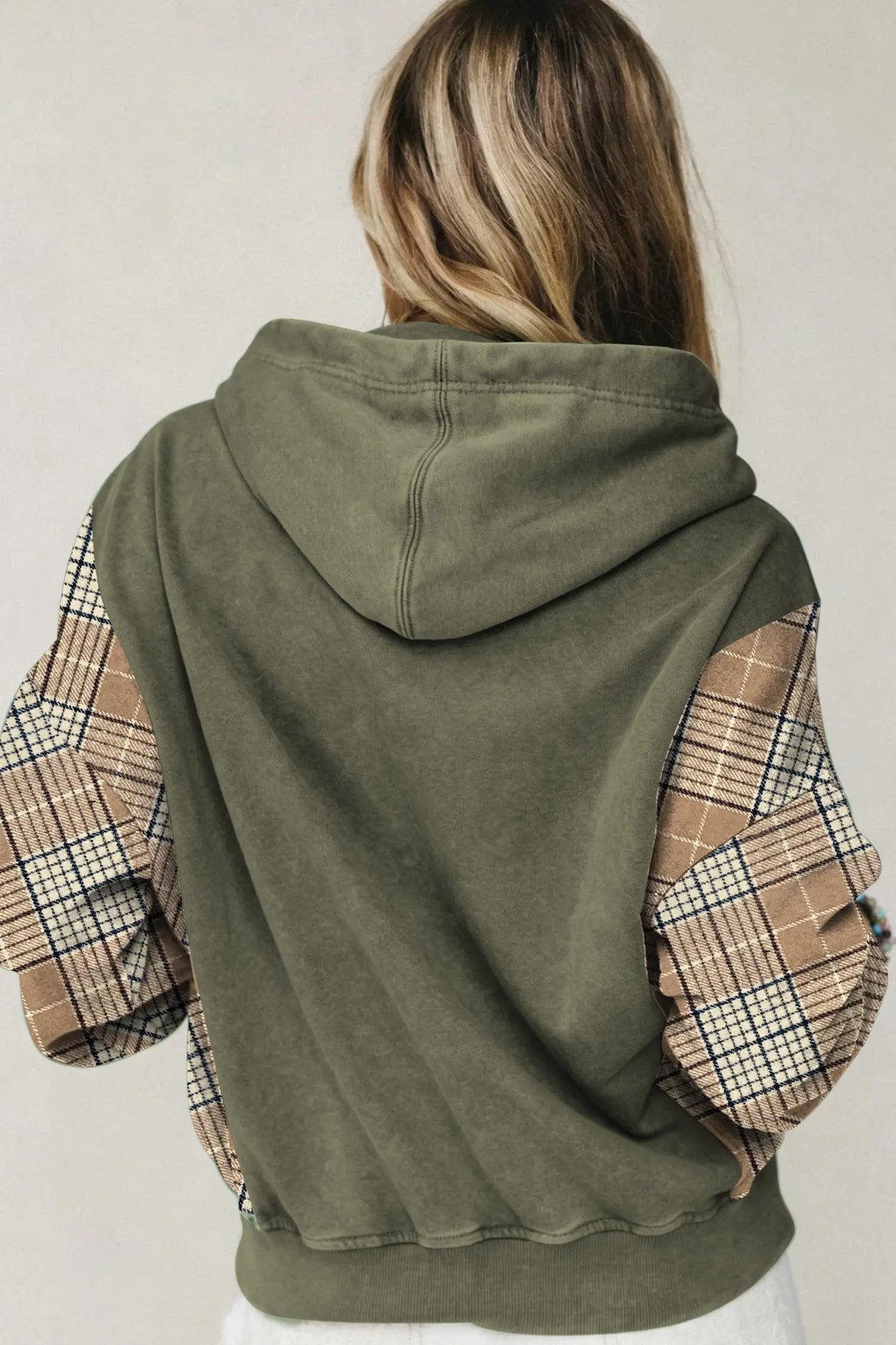 Plaid sleeve drawstring pocket hooded sweatshirt moss green model back view · nz-alt-v1