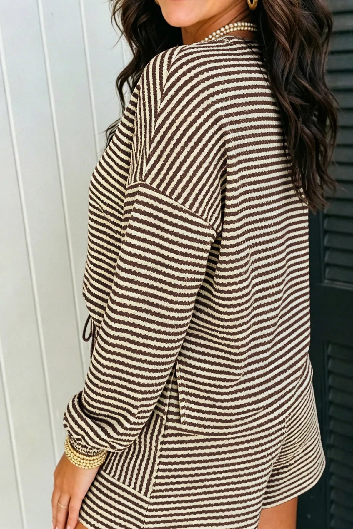 Brown stripe textured knit long sleeve top and elastic waist shorts set side view · nz-alt-v1