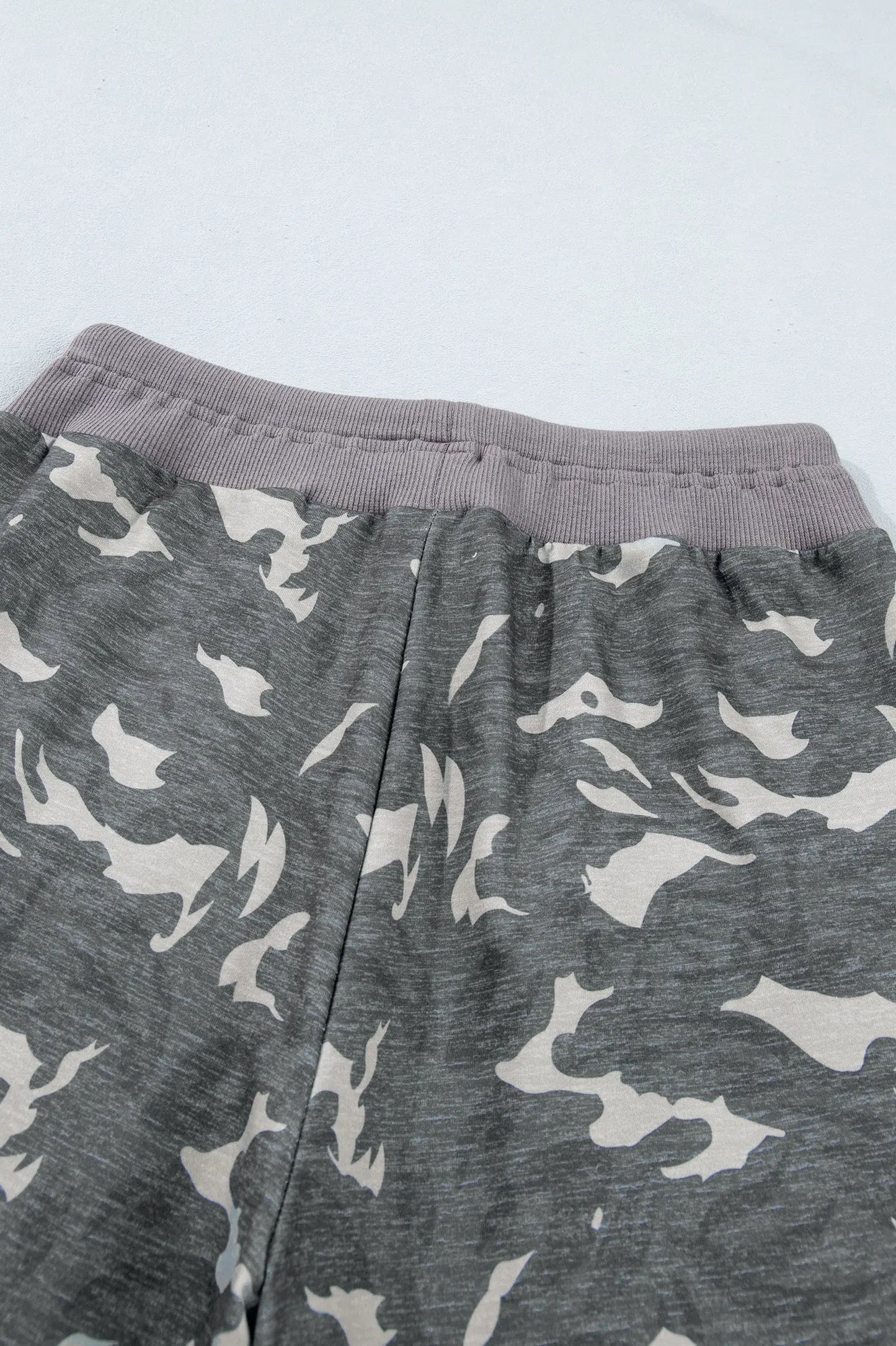 Multicolour Drawstring Contrast Waistband Camouflage Cargo Barrel Pants